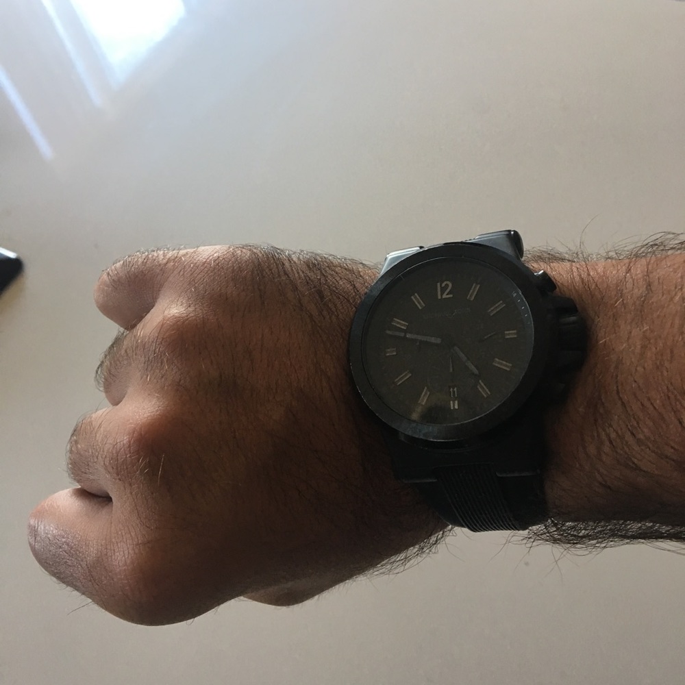 Michael Kors Black Chronograph MK8152 - Picture 4 of 4